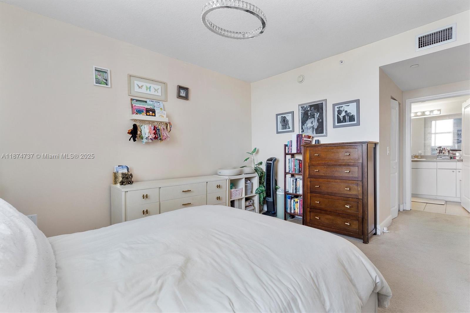 1250 S Miami Ave #3201, Miami FL 33130
