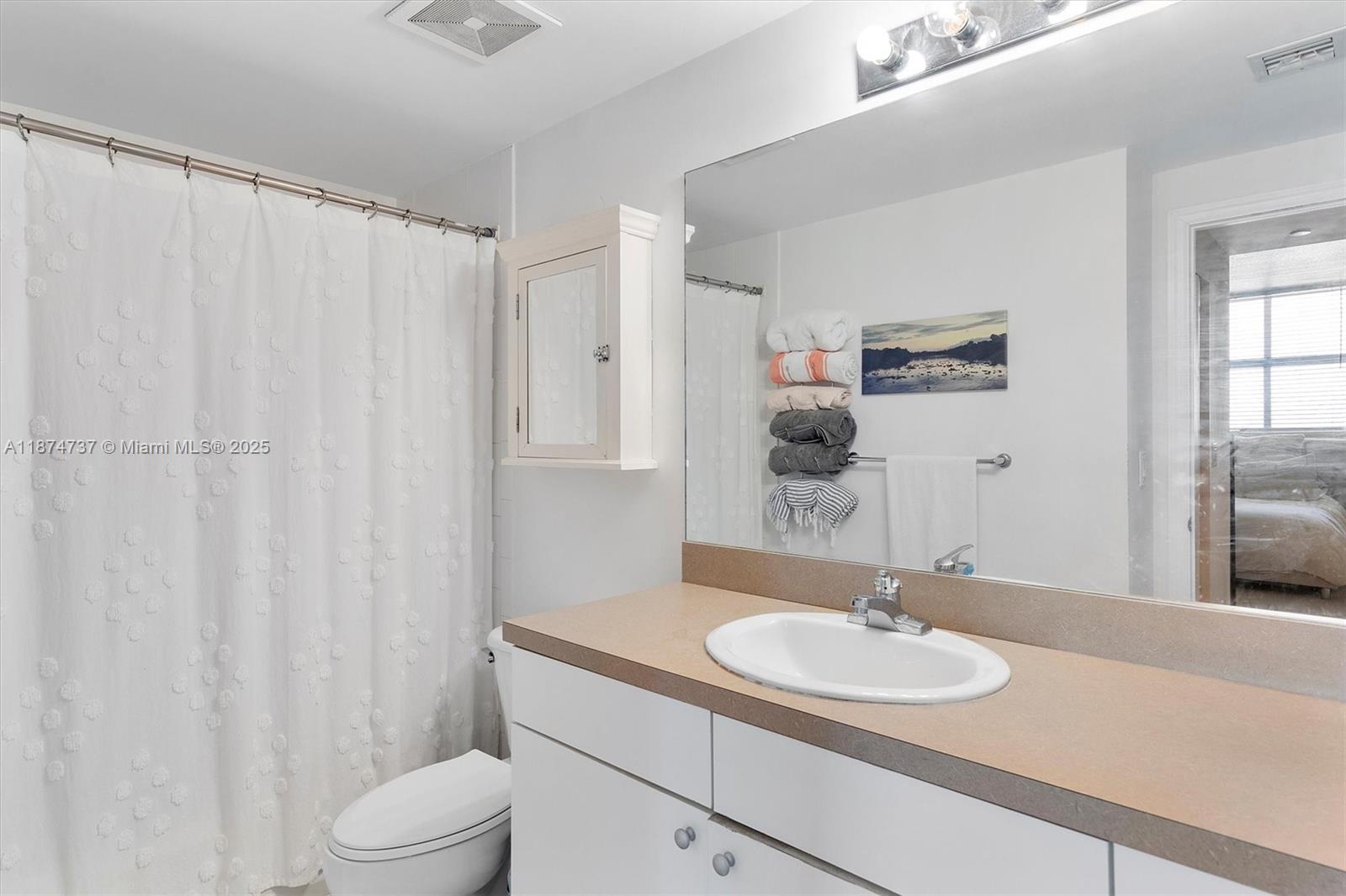 1250 S Miami Ave #3201, Miami FL 33130