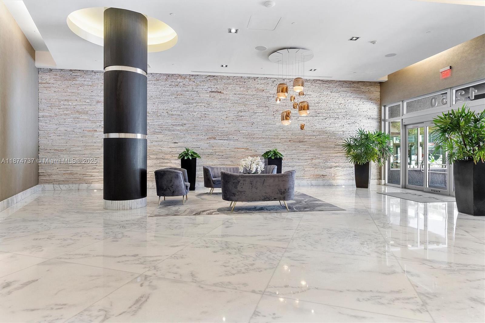 1250 S Miami Ave #3201, Miami FL 33130