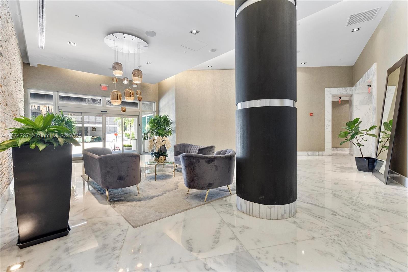 1250 S Miami Ave #3201, Miami FL 33130
