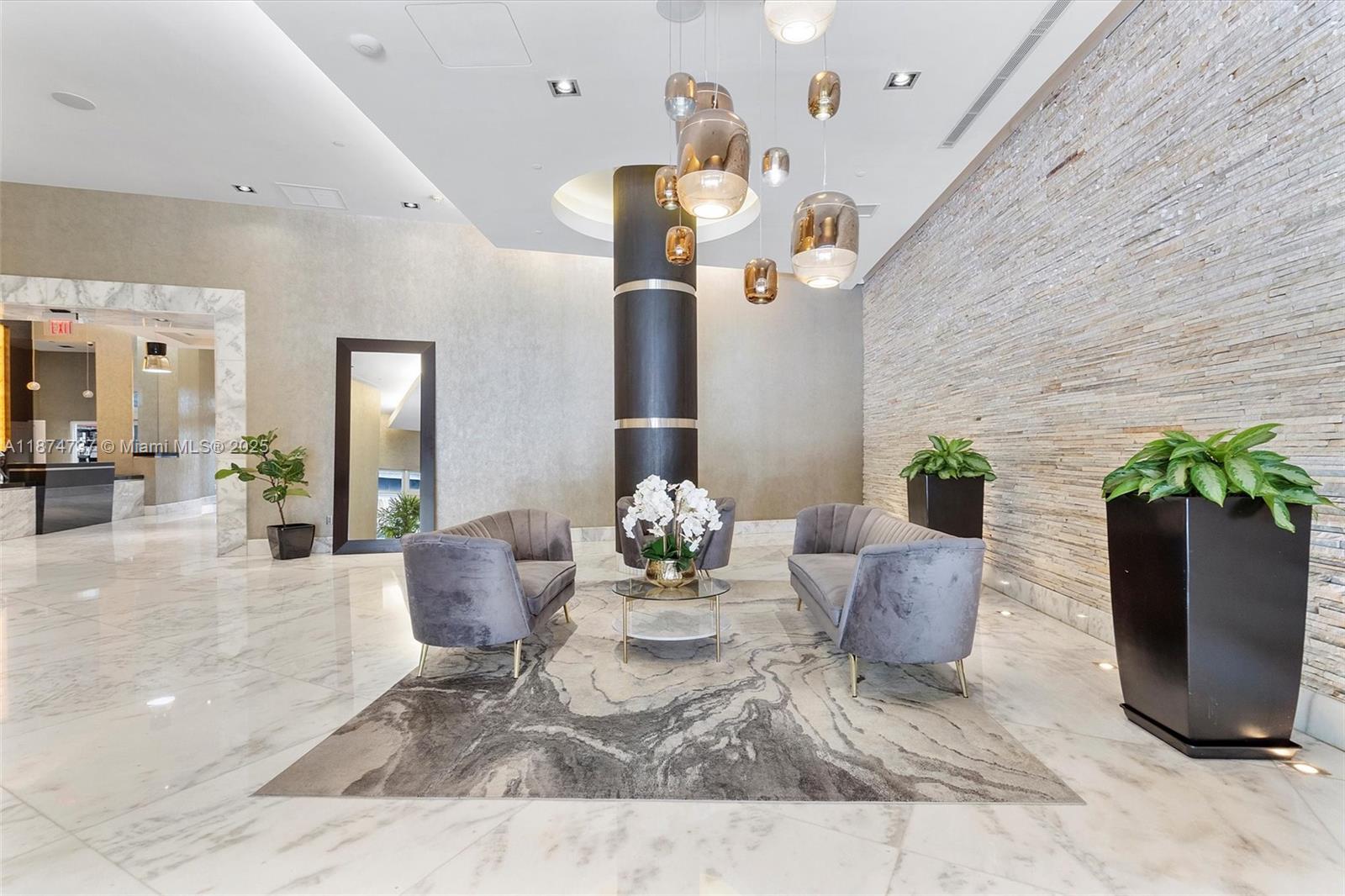 1250 S Miami Ave #3201, Miami FL 33130