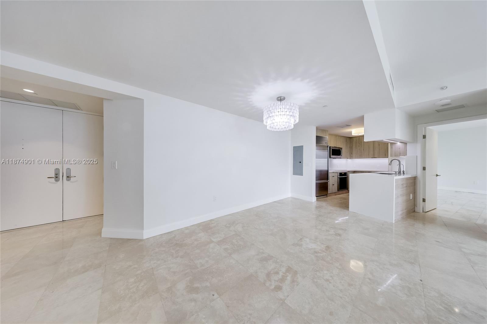 901 Brickell Key Blvd #2401, Miami FL 33131