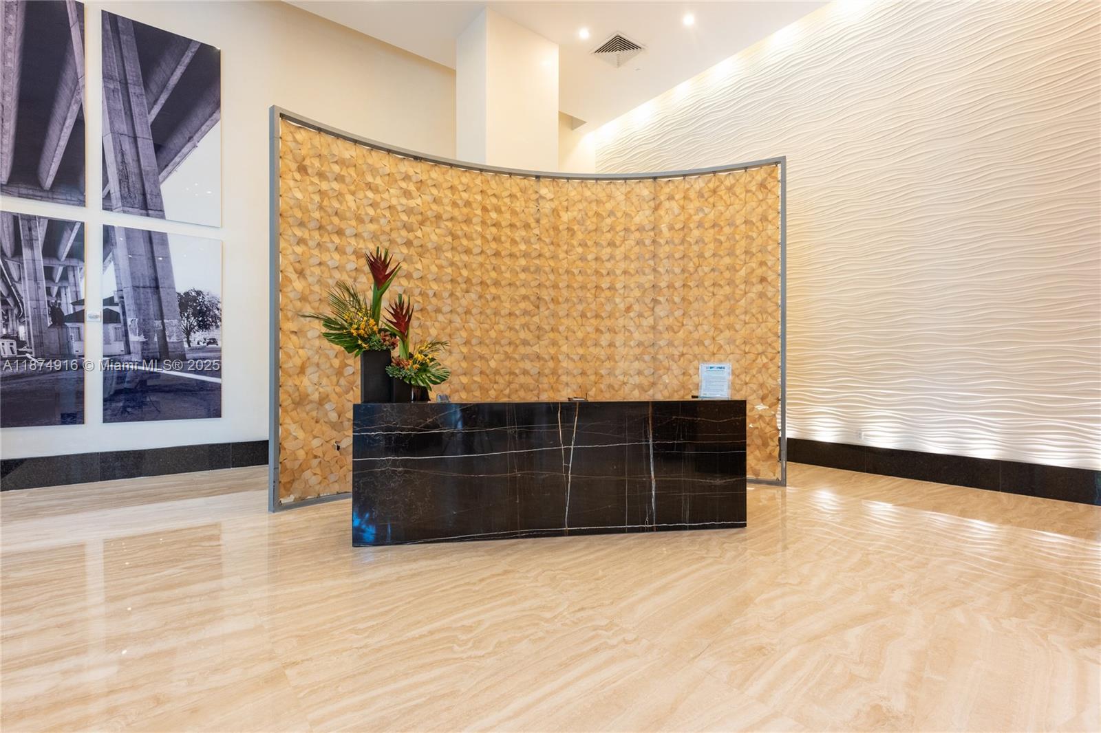 951 Brickell Ave #3102, Miami FL 33131