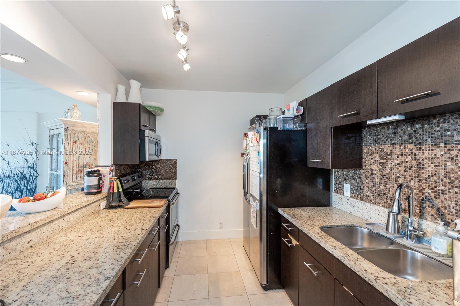 121 Crandon Blvd #453, Key Biscayne FL 33149