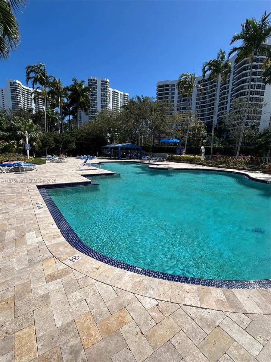 3500 Mystic Pointe Dr #3505, Aventura FL 33180