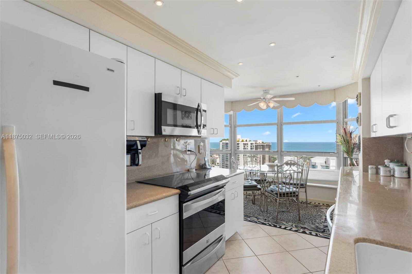 3500 Mystic Pointe Dr #3505, Aventura FL 33180