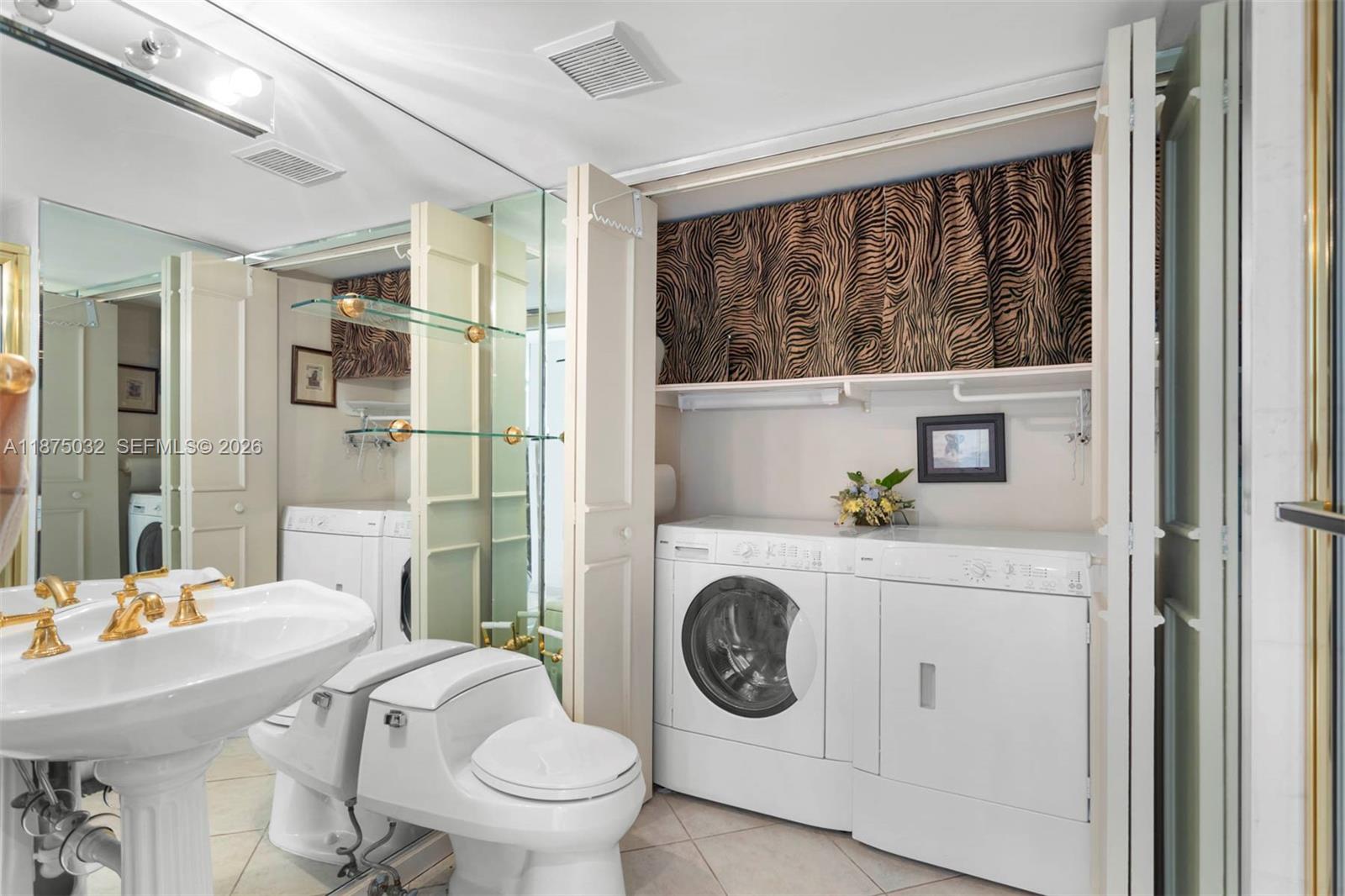 3500 Mystic Pointe Dr #3505, Aventura FL 33180