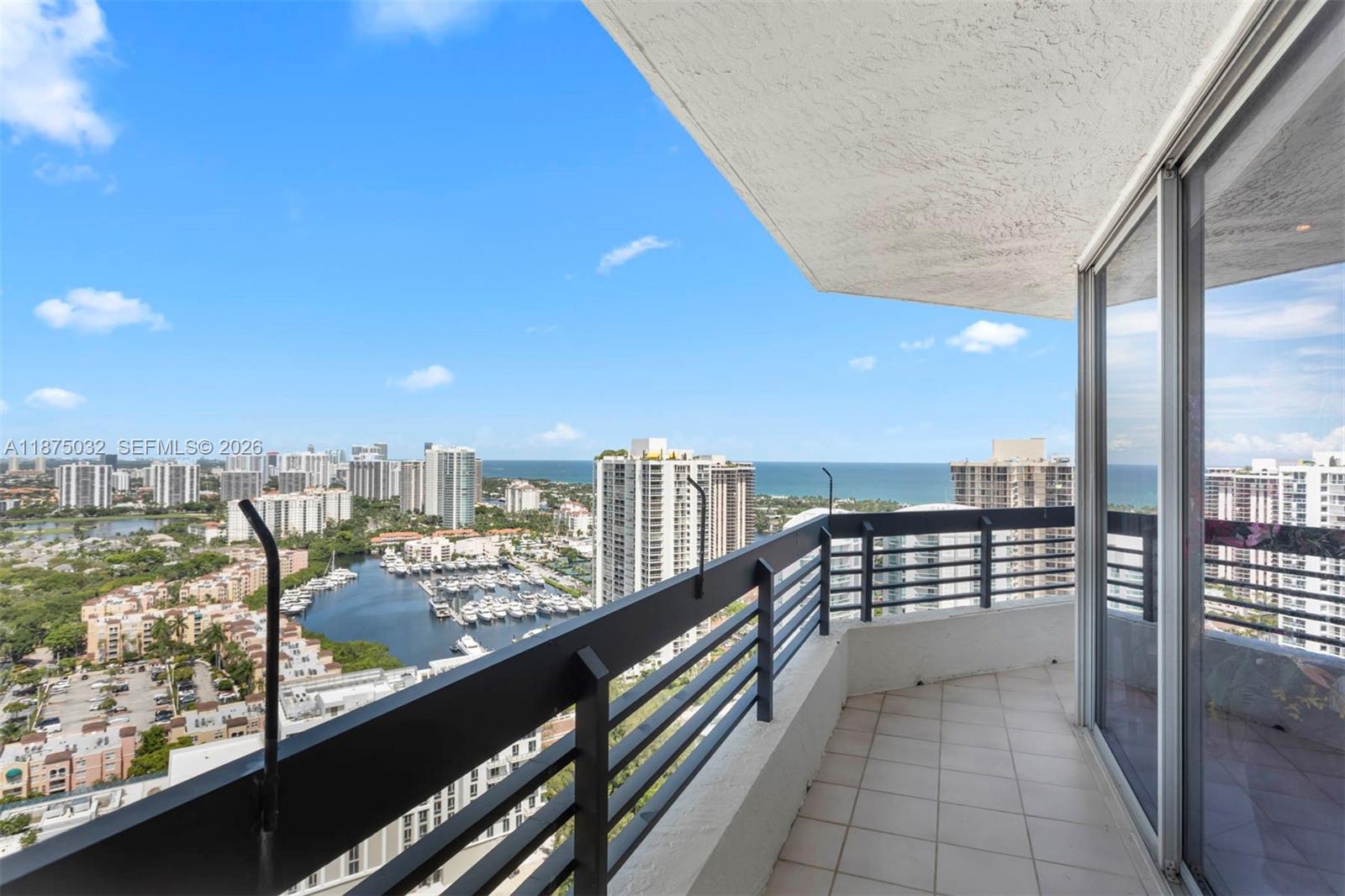 3500 Mystic Pointe Dr #3505, Aventura FL 33180