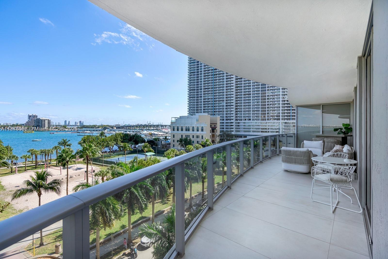 488 NE 18th St #508, Miami FL 33132