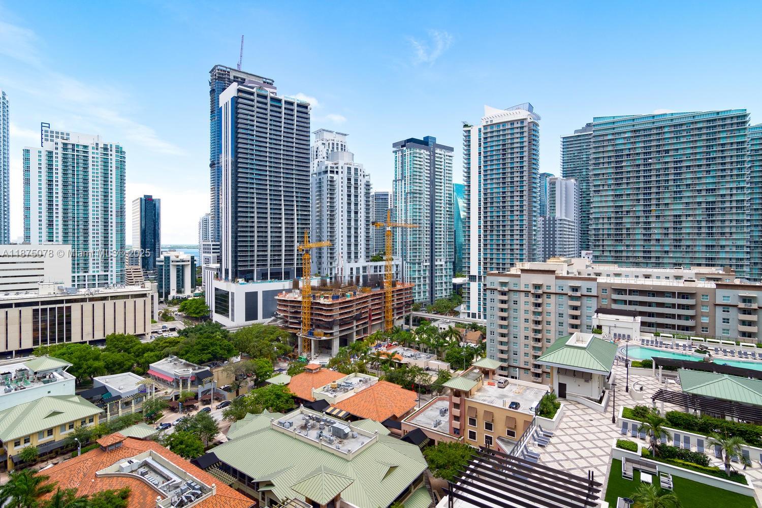 55 SW 9 St #1606, Miami FL 33130