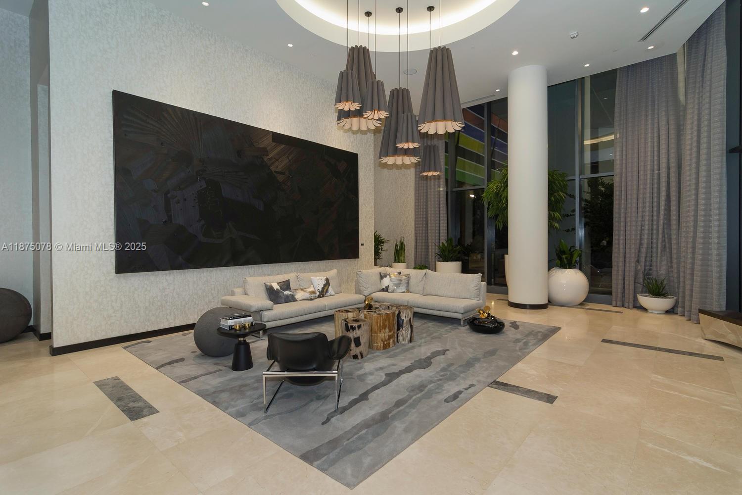 55 SW 9 St #1606, Miami FL 33130