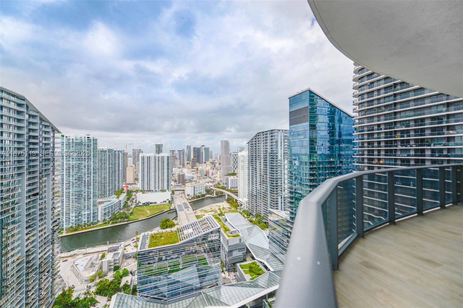 45 SW 9th ST #4108, Miami FL 33130