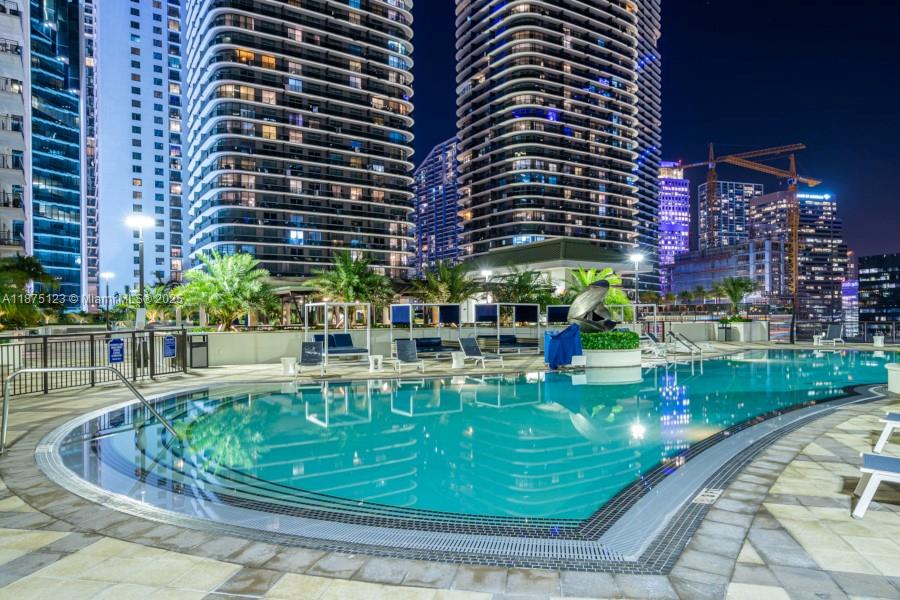 999 SW 1st Ave #3304, Miami FL 33130