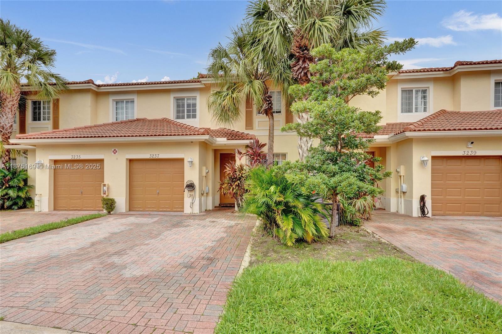3237 NW 32nd Ter, Oakland Park FL 33309