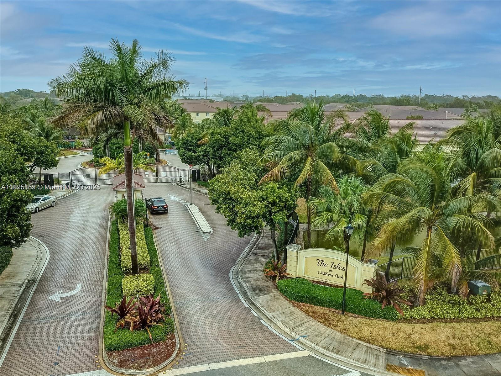 3237 NW 32nd Ter, Oakland Park FL 33309