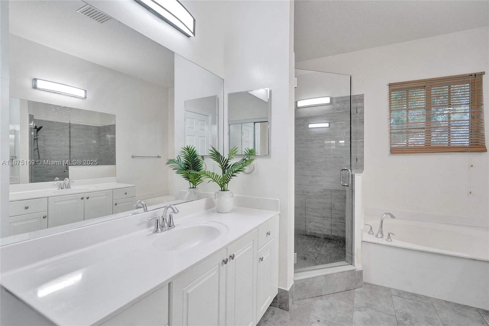 3237 NW 32nd Ter, Oakland Park FL 33309