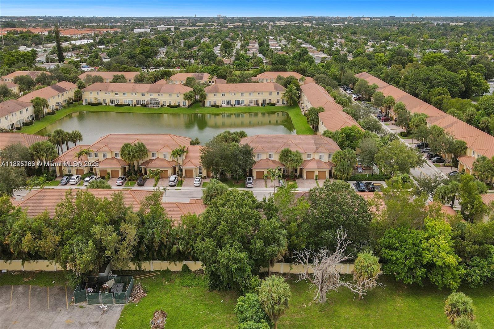 3237 NW 32nd Ter, Oakland Park FL 33309