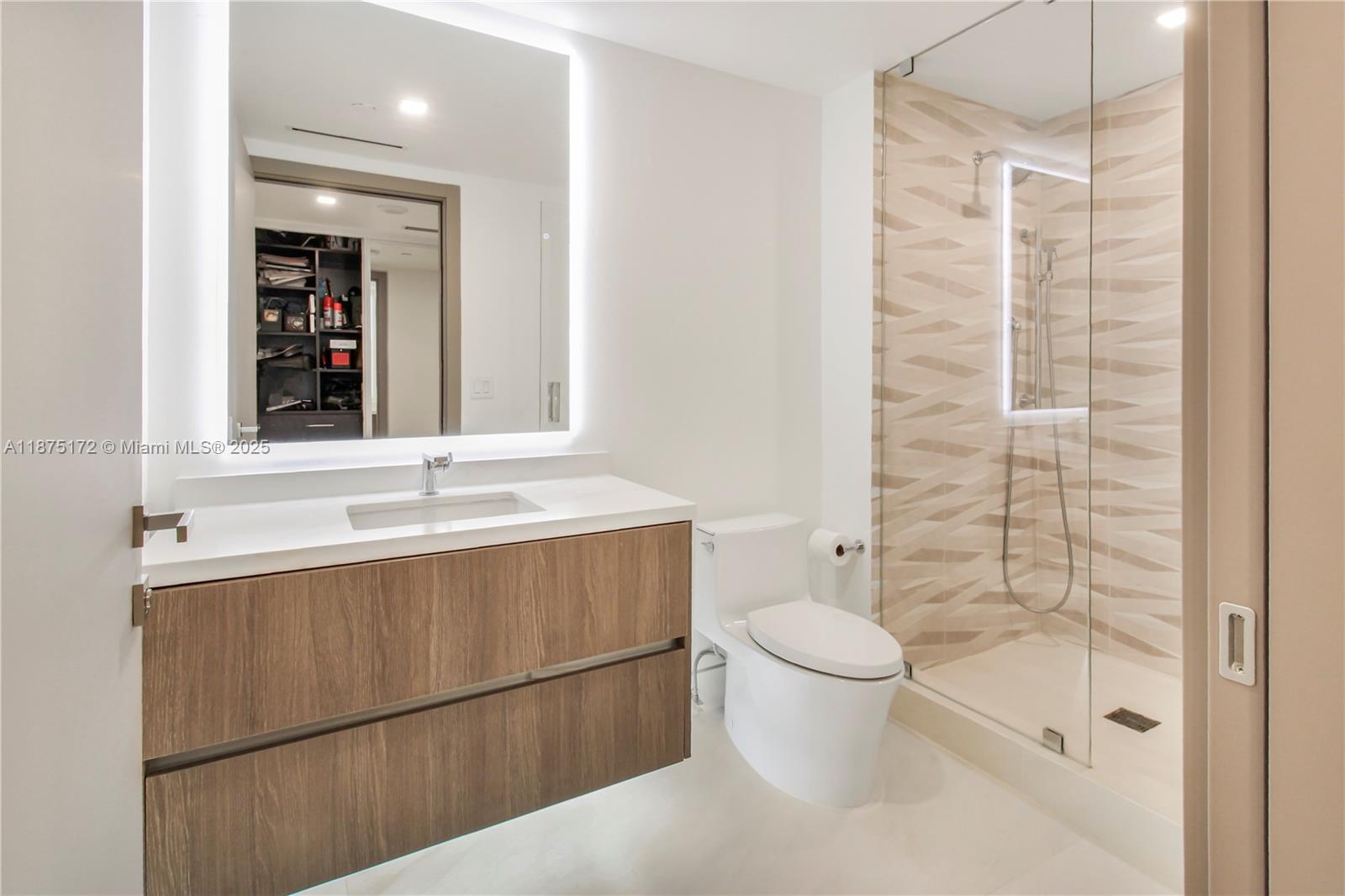 3301 NE 183rd St #503, Aventura FL 33160