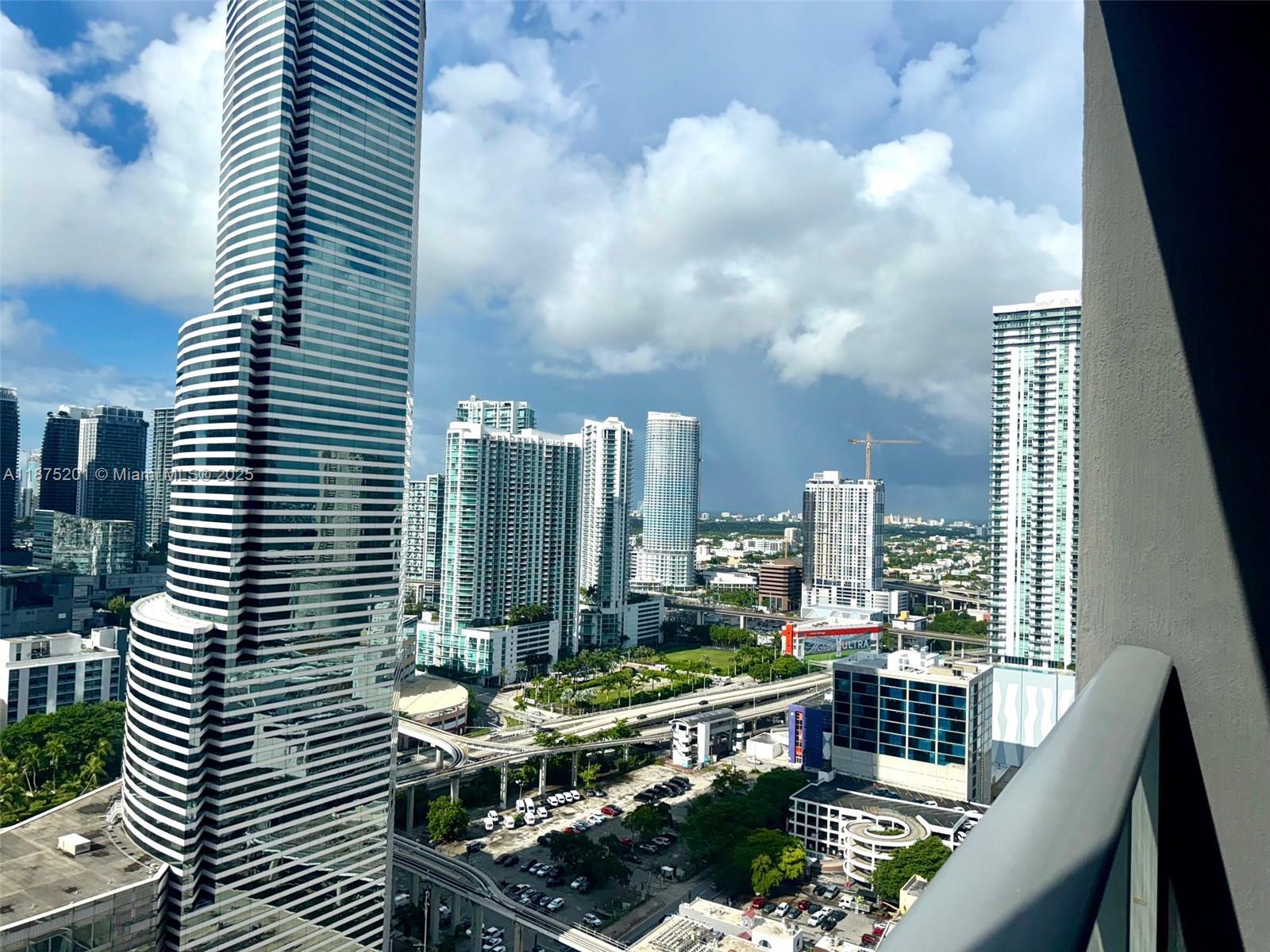 151 SE 1st St #2807, Miami FL 33131