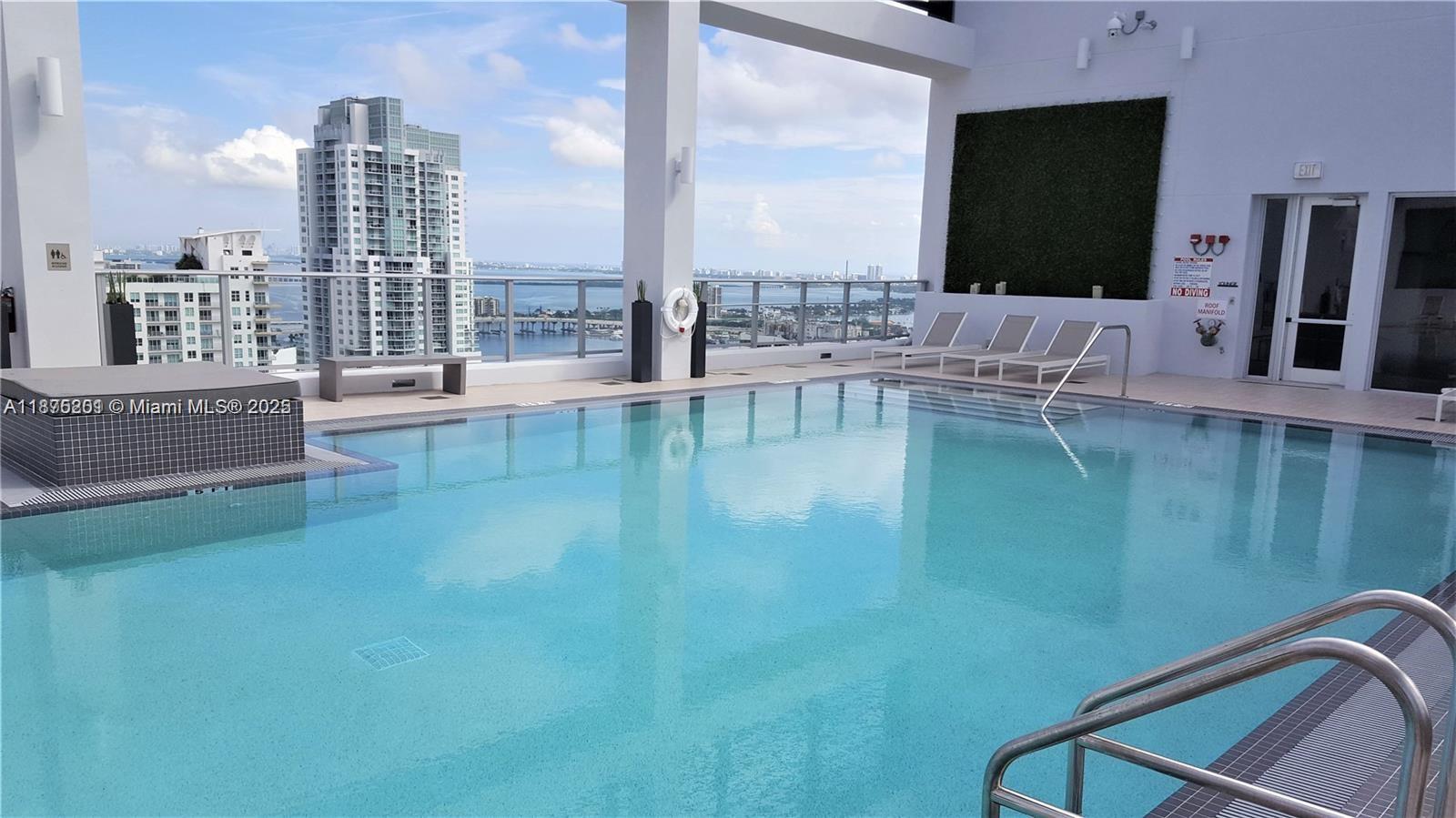 151 SE 1st St #2807, Miami FL 33131