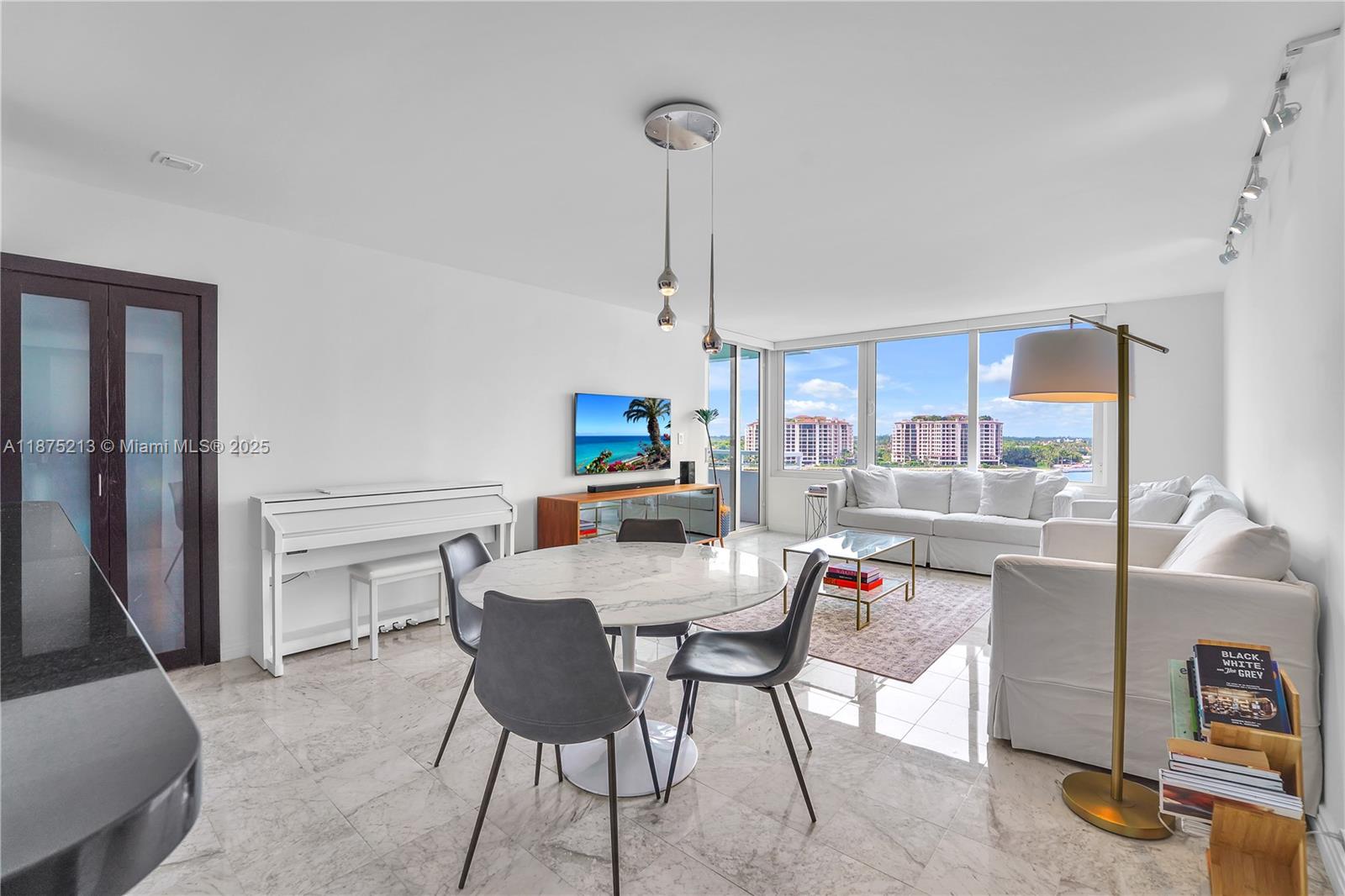 400 S Pointe Dr #901, Miami Beach FL 33139