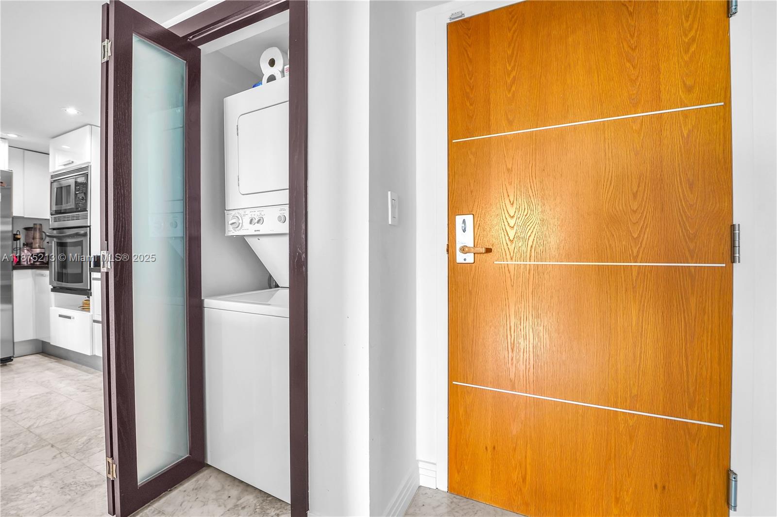 400 S Pointe Dr #901, Miami Beach FL 33139