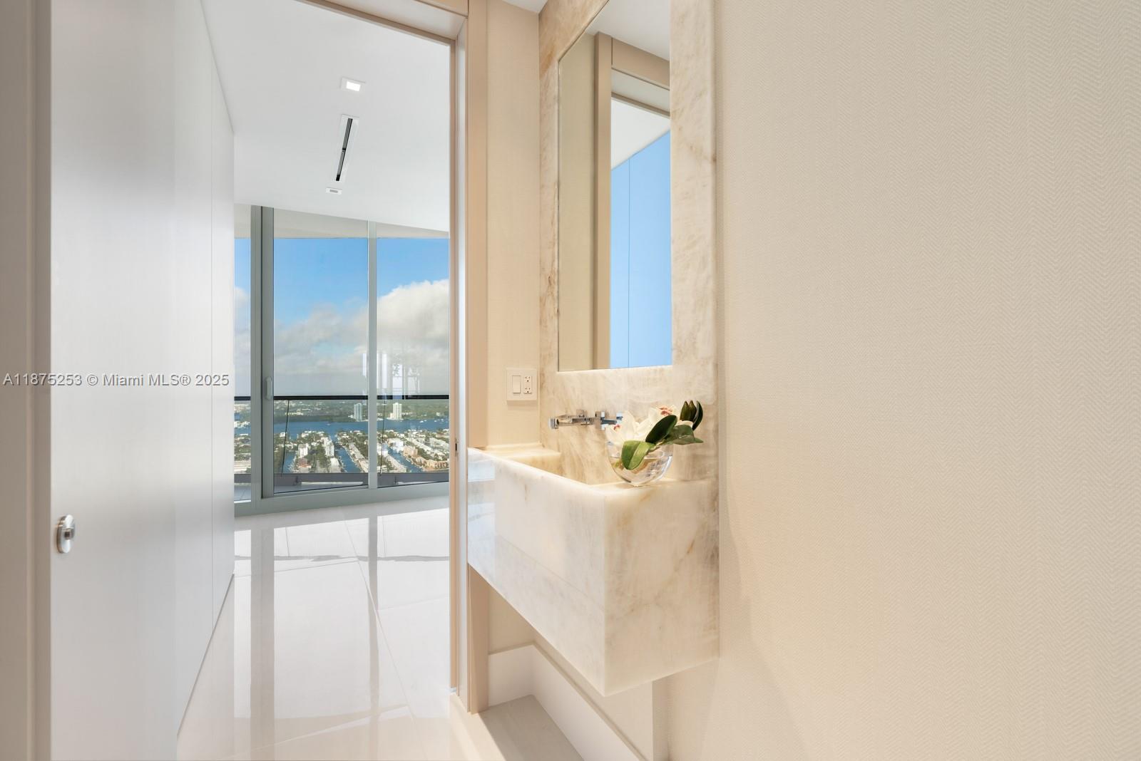 16901 Collins Ave #5105, Sunny Isles Beach FL 33160