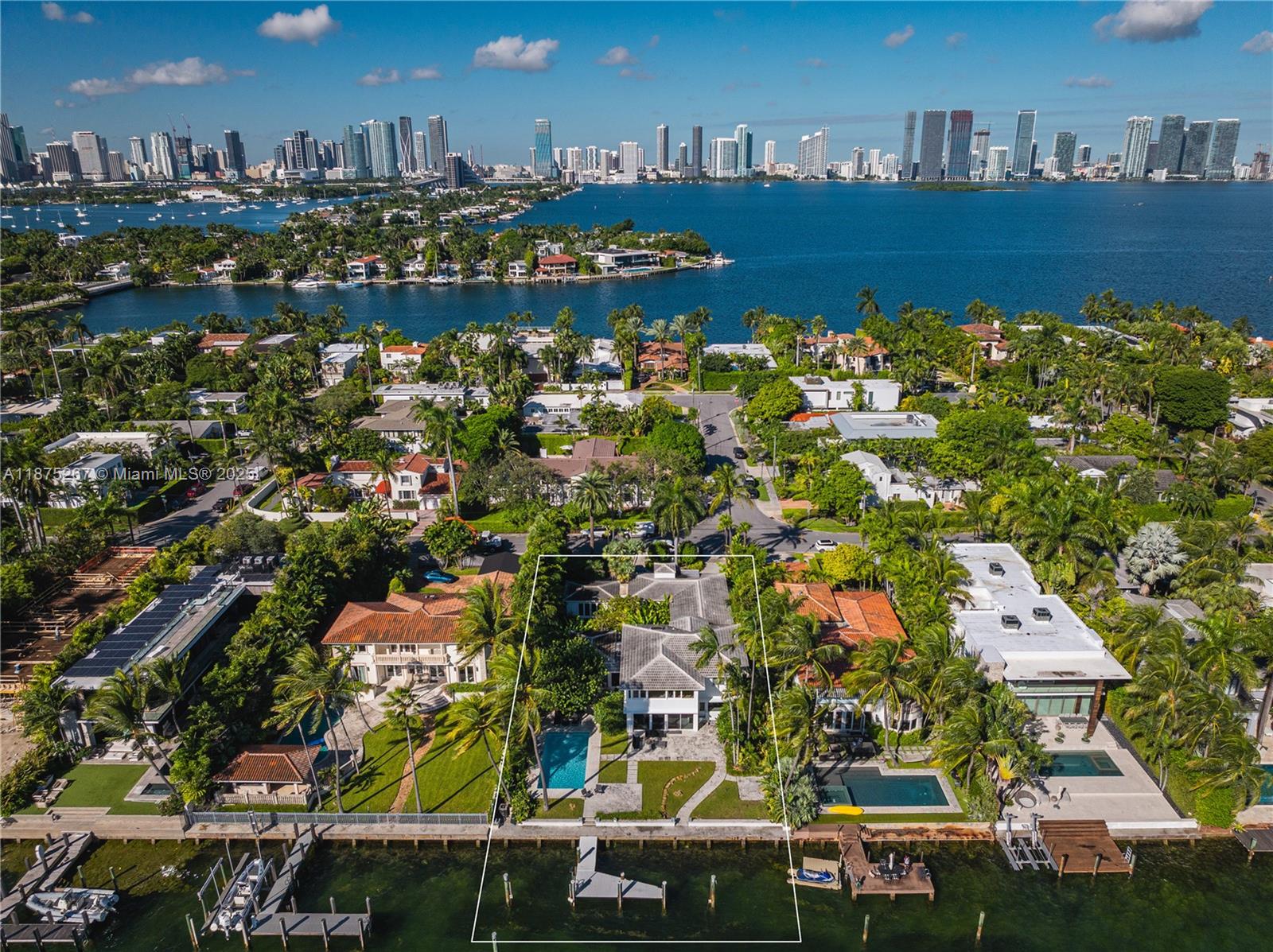 625 E Dilido Dr, Miami Beach FL 33139