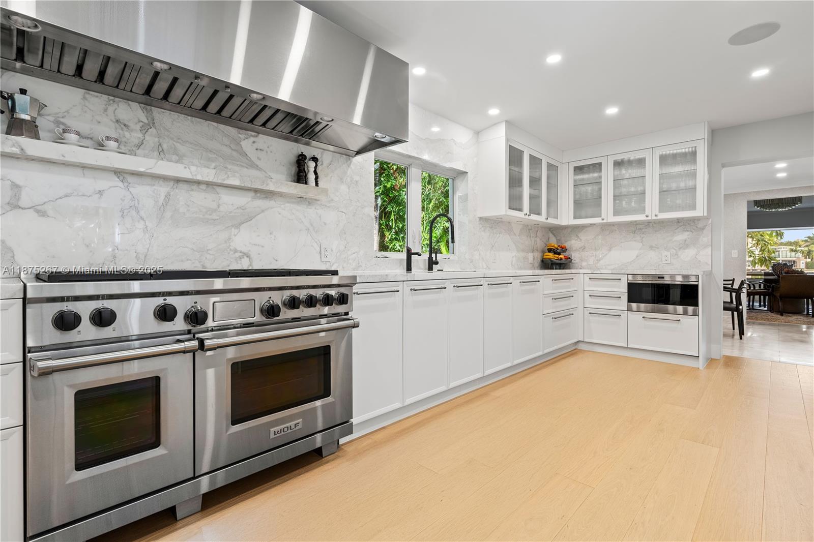 625 E Dilido Dr, Miami Beach FL 33139