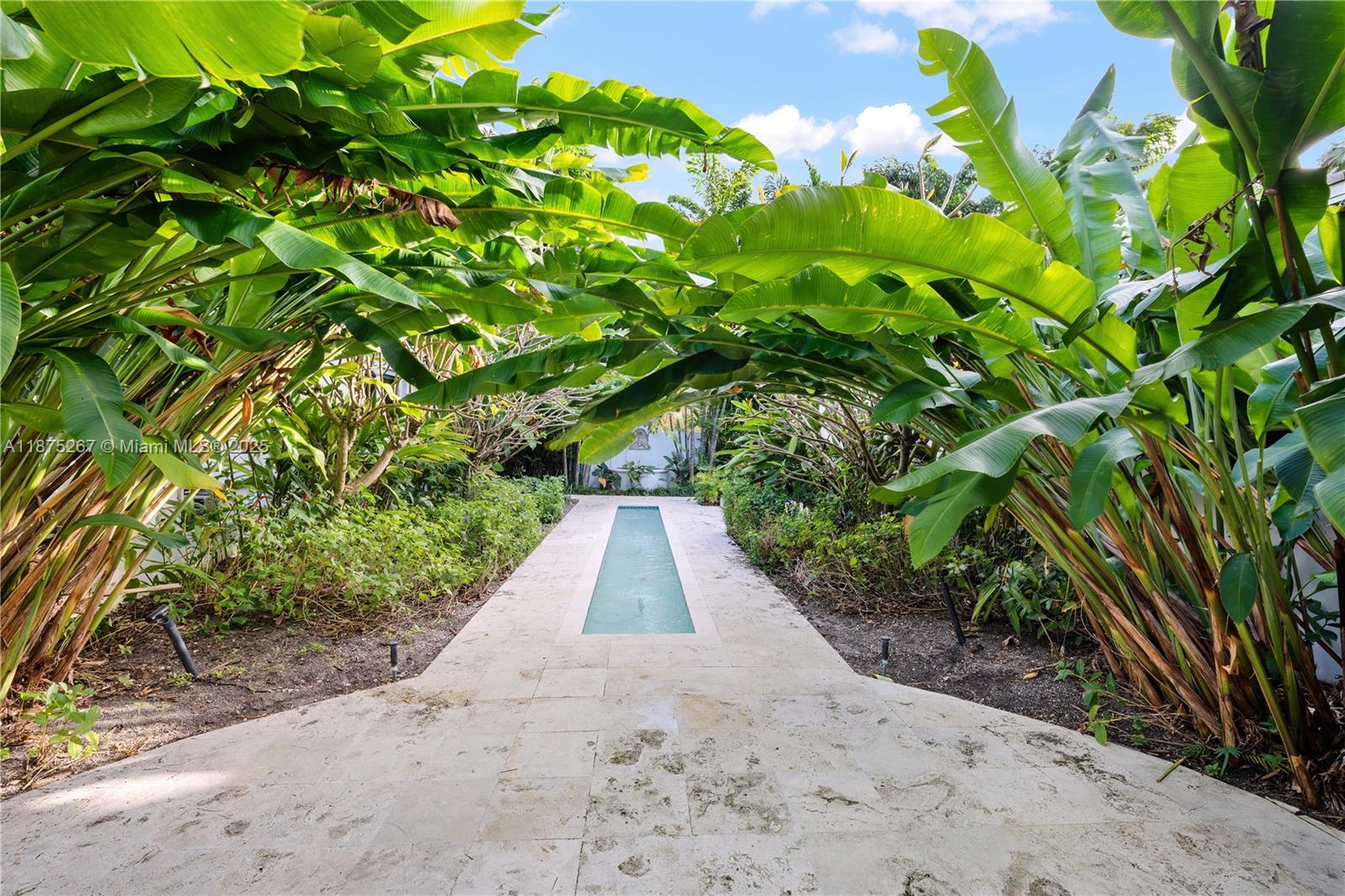 625 E Dilido Dr, Miami Beach FL 33139