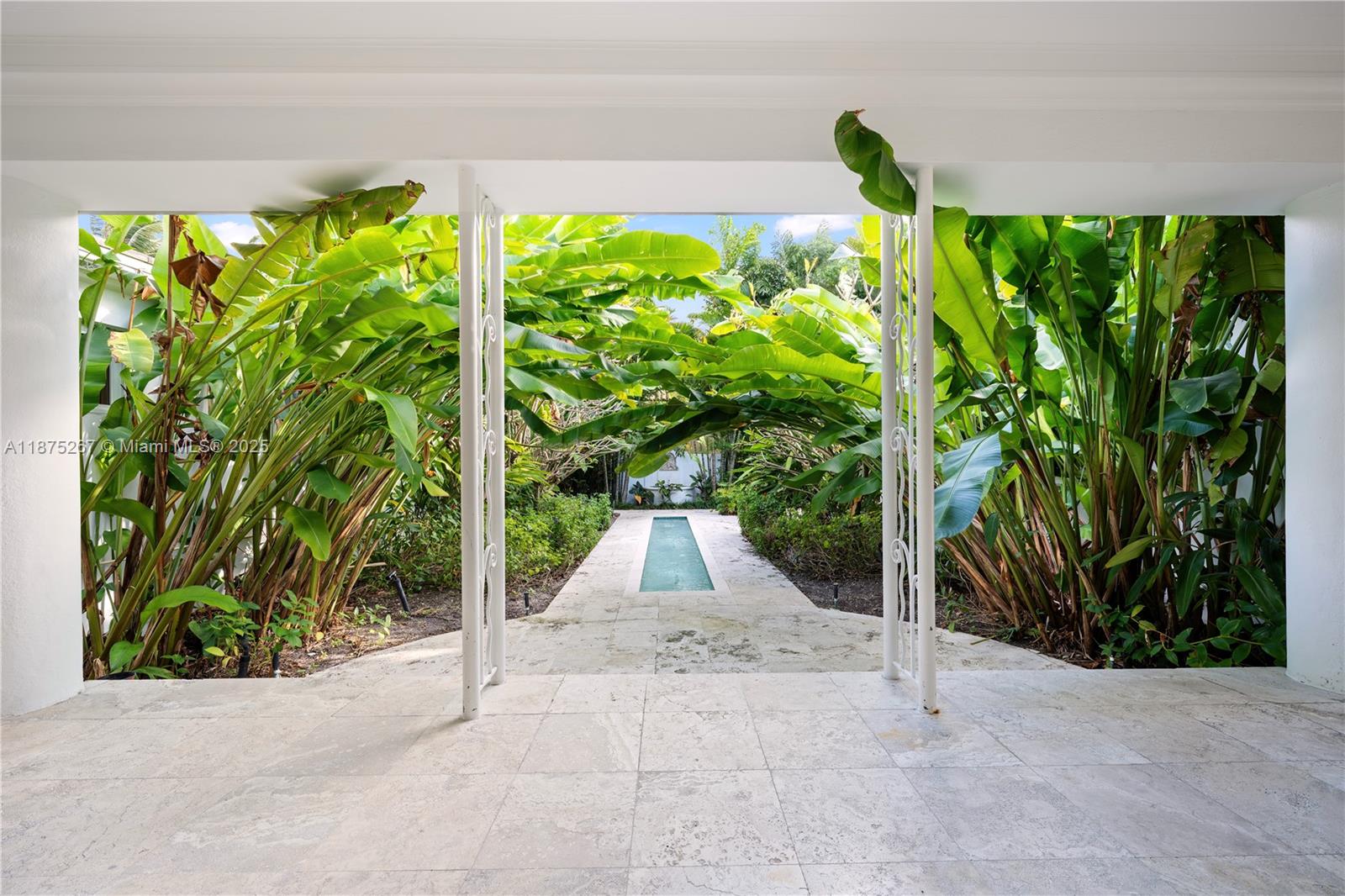 625 E Dilido Dr, Miami Beach FL 33139