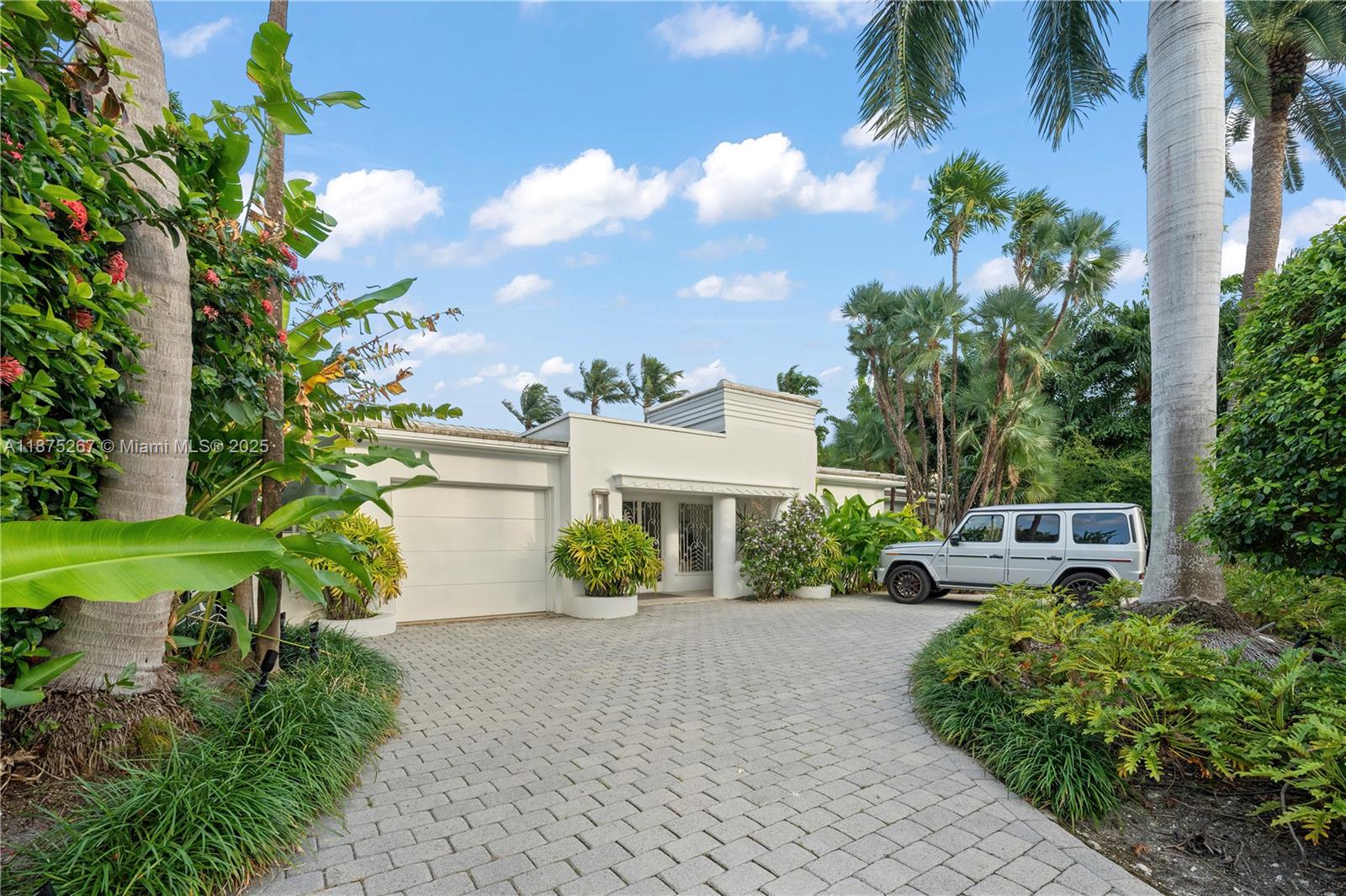 625 E Dilido Dr, Miami Beach FL 33139