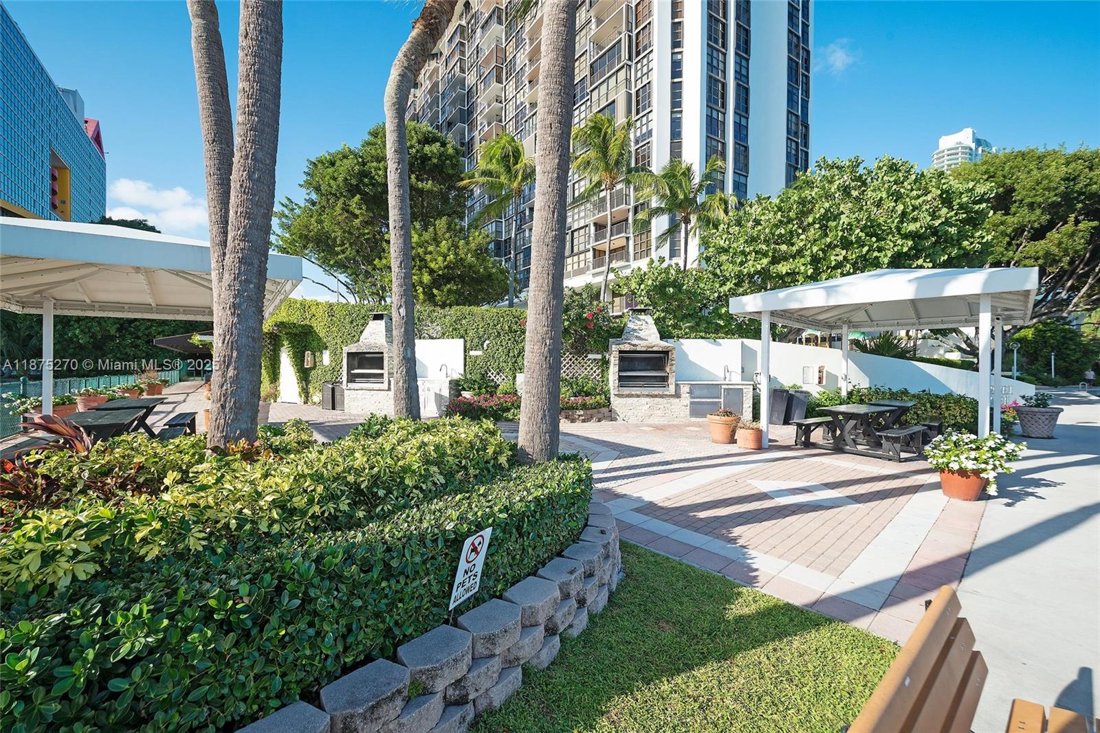 1901 Brickell Ave #B2205, Miami FL 33129