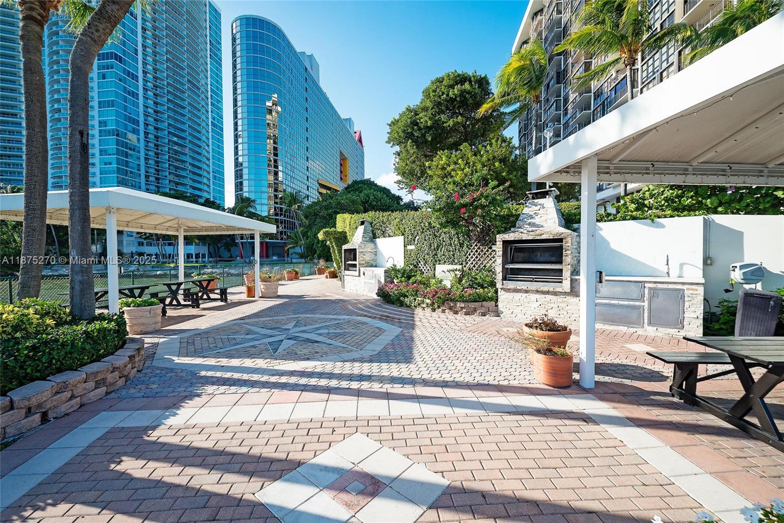 1901 Brickell Ave #B2205, Miami FL 33129