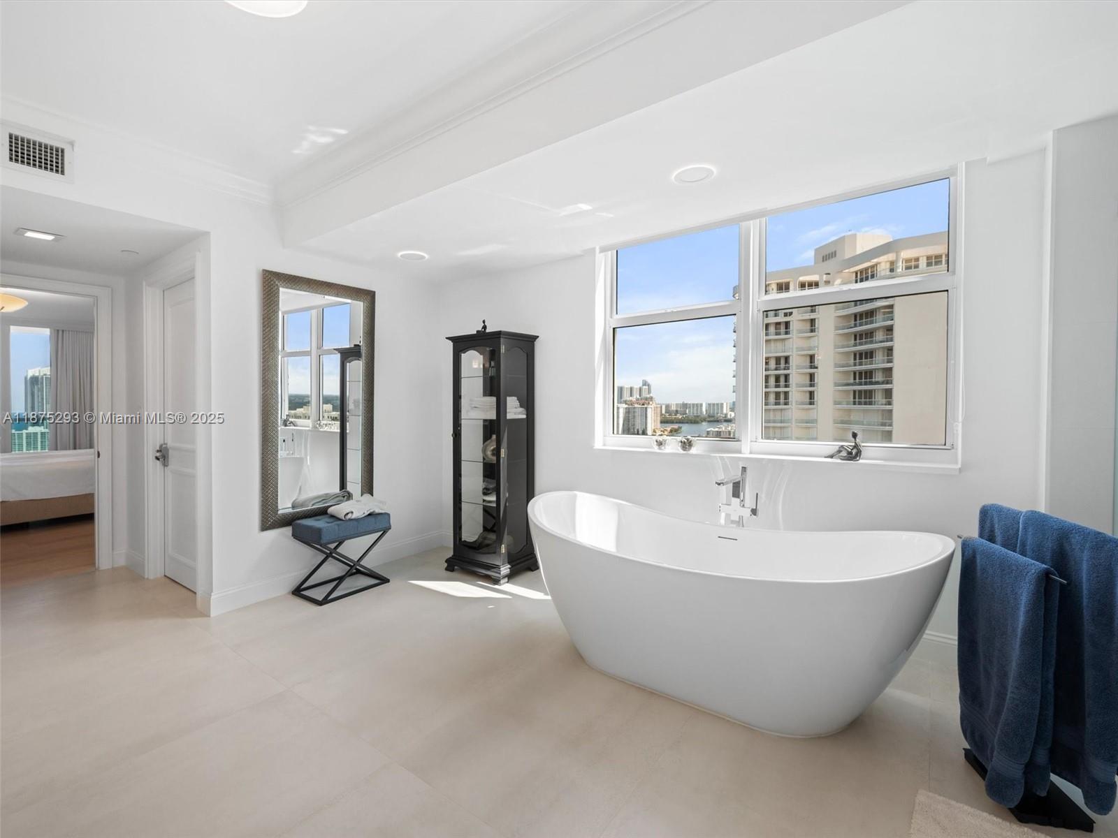 3201 NE 183rd St #2608, Aventura FL 33160