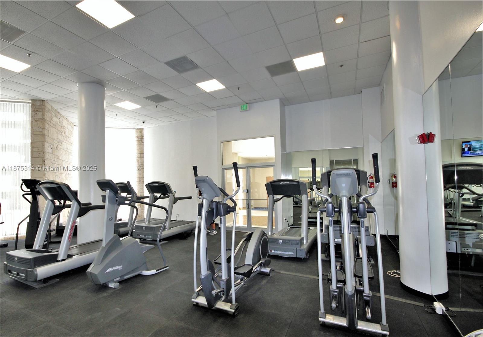 5161 Collins Ave #603, Miami Beach FL 33140