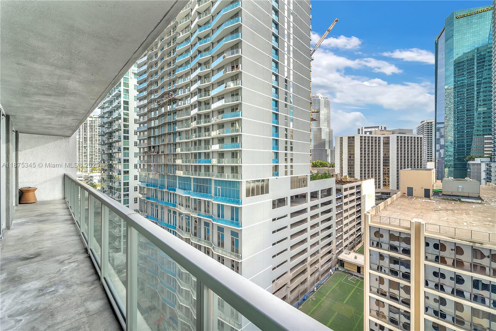 500 Brickell Ave #1605, Miami FL 33131