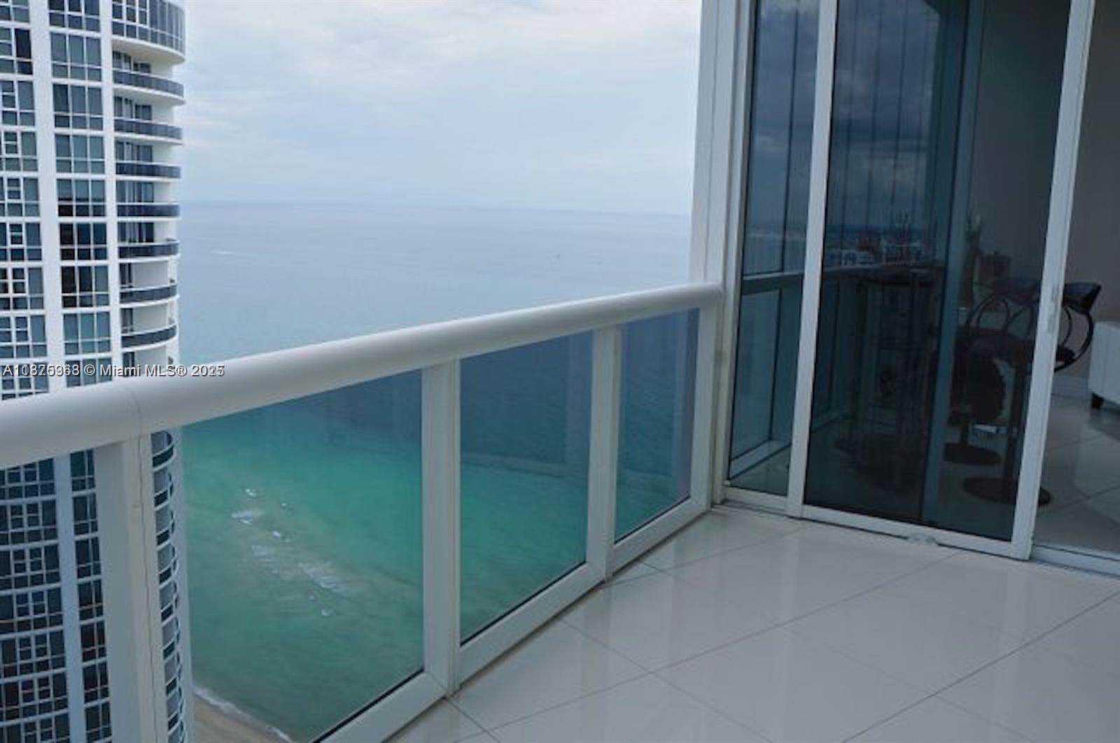 18101 Collins Ave #5208, Sunny Isles Beach FL 33160