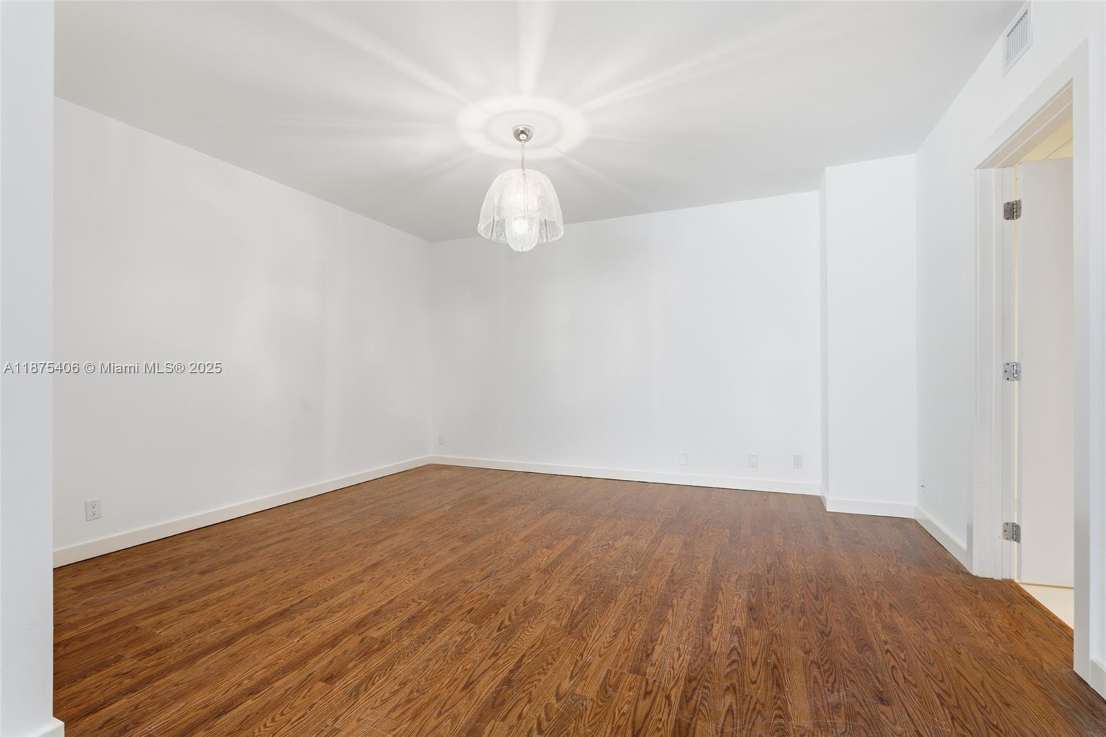 10155 Collins Ave #303, Bal Harbour FL 33154