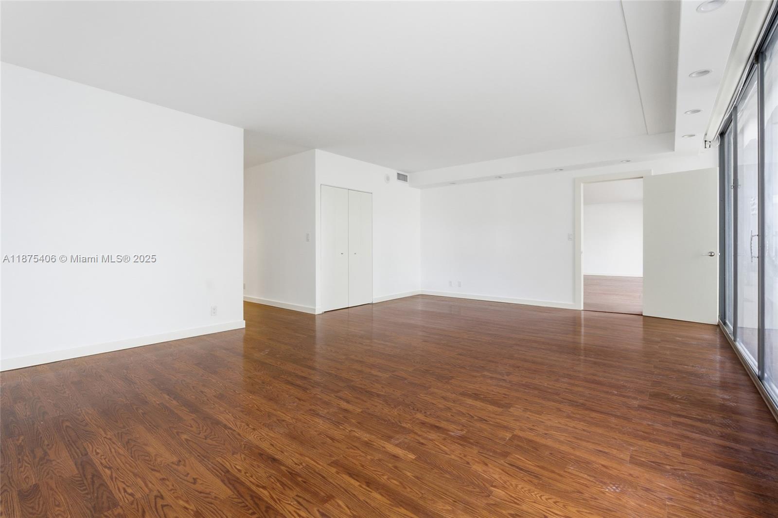 10155 Collins Ave #303, Bal Harbour FL 33154