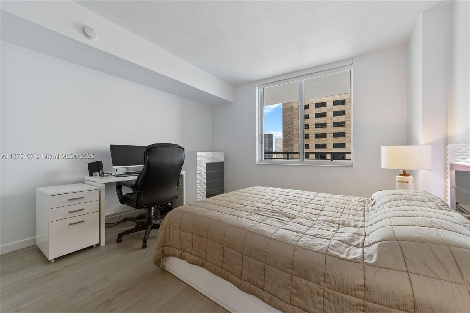 335 S Biscayne Blvd #2904, Miami FL 33131