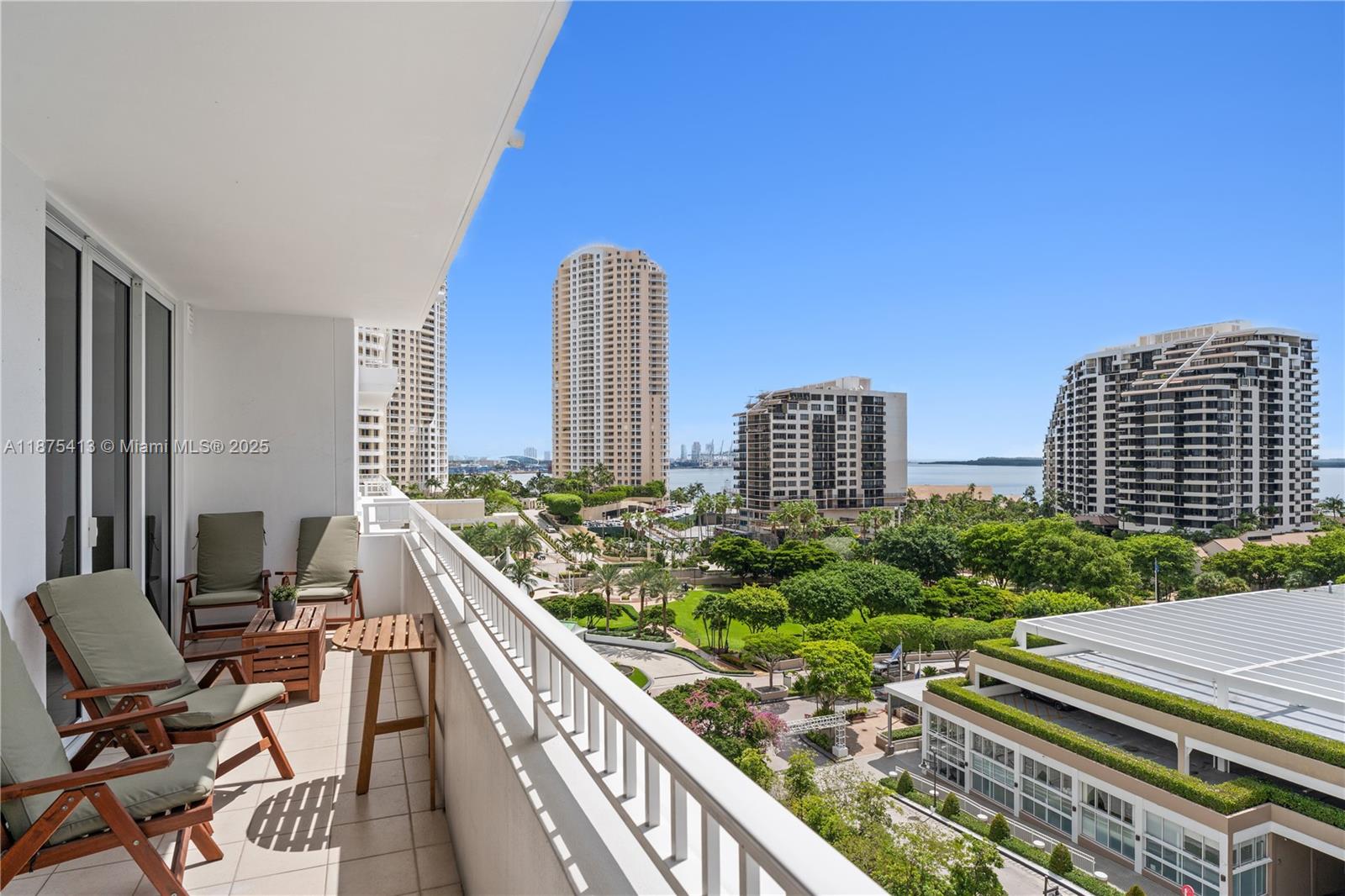 801 Brickell Key Blvd #1009, Miami FL 33131