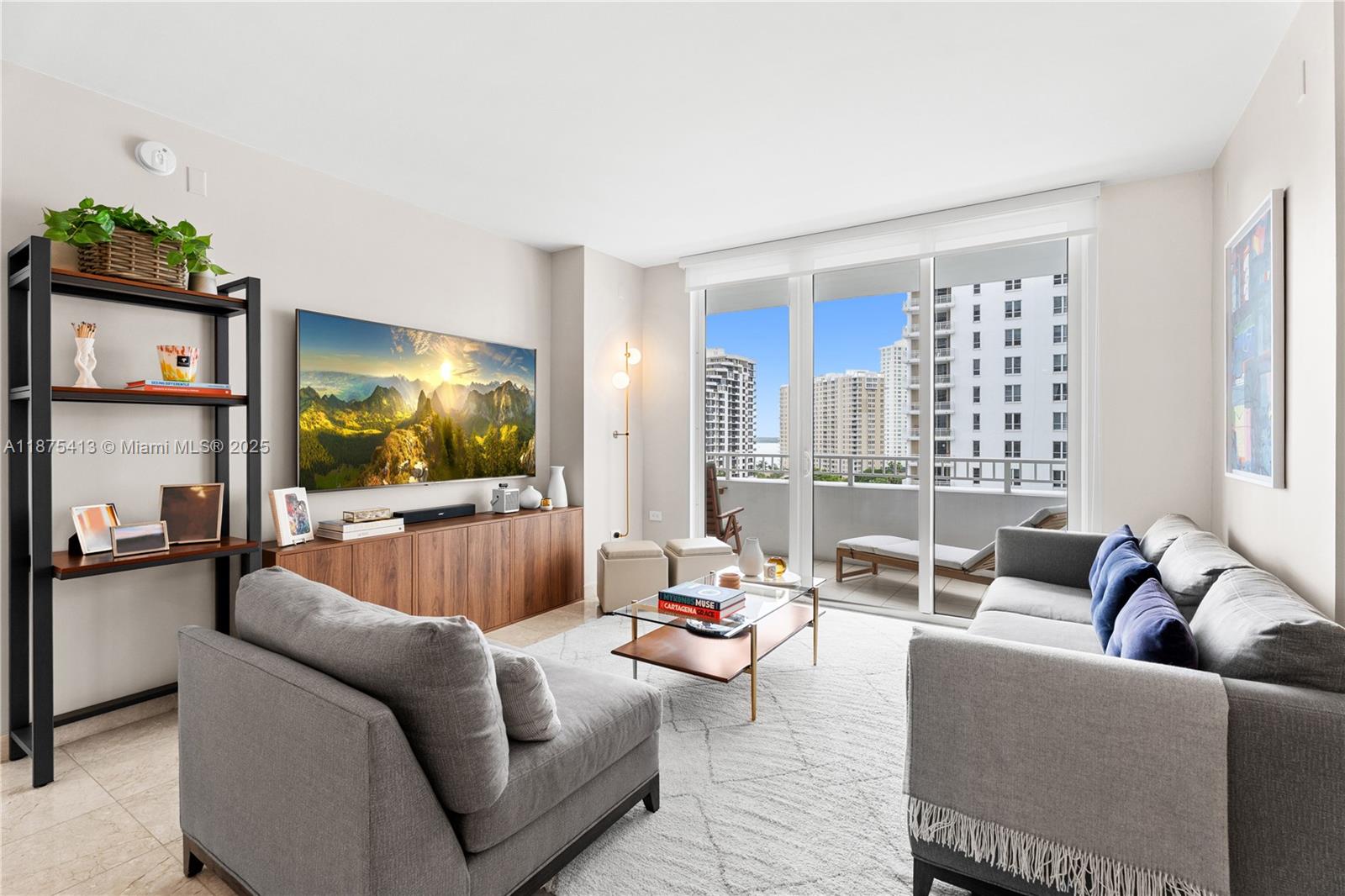 801 Brickell Key Blvd #1009, Miami FL 33131
