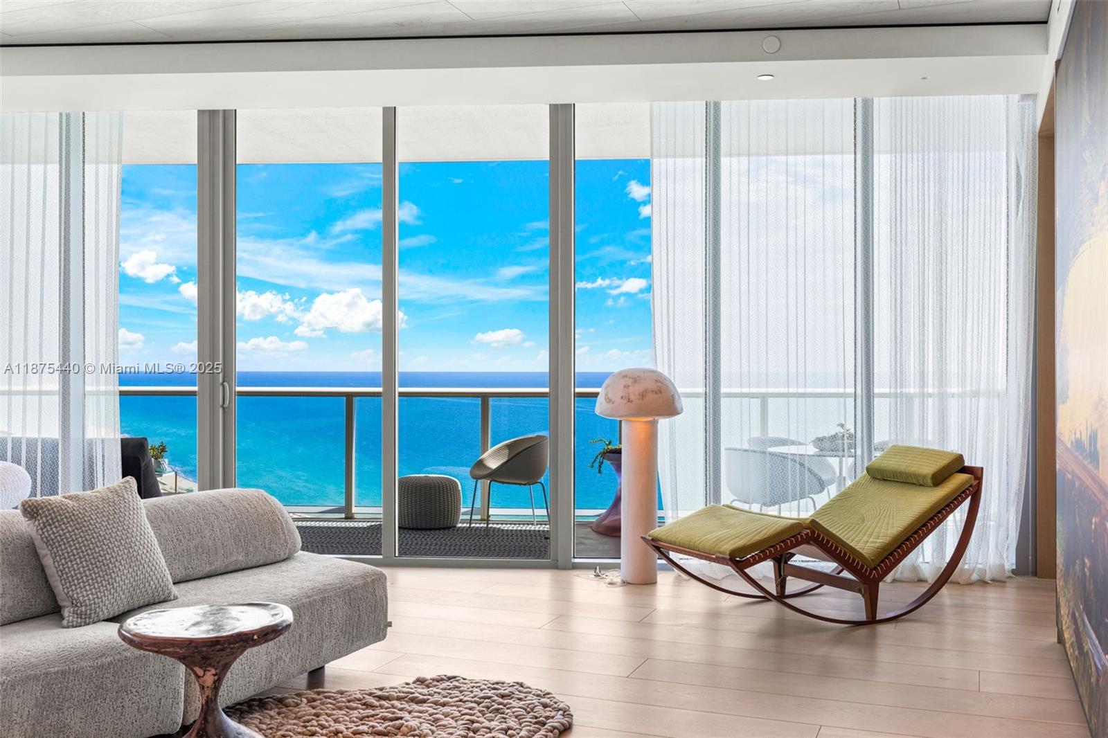 100 S Pointe Dr #2608/2609, Miami Beach FL 33139