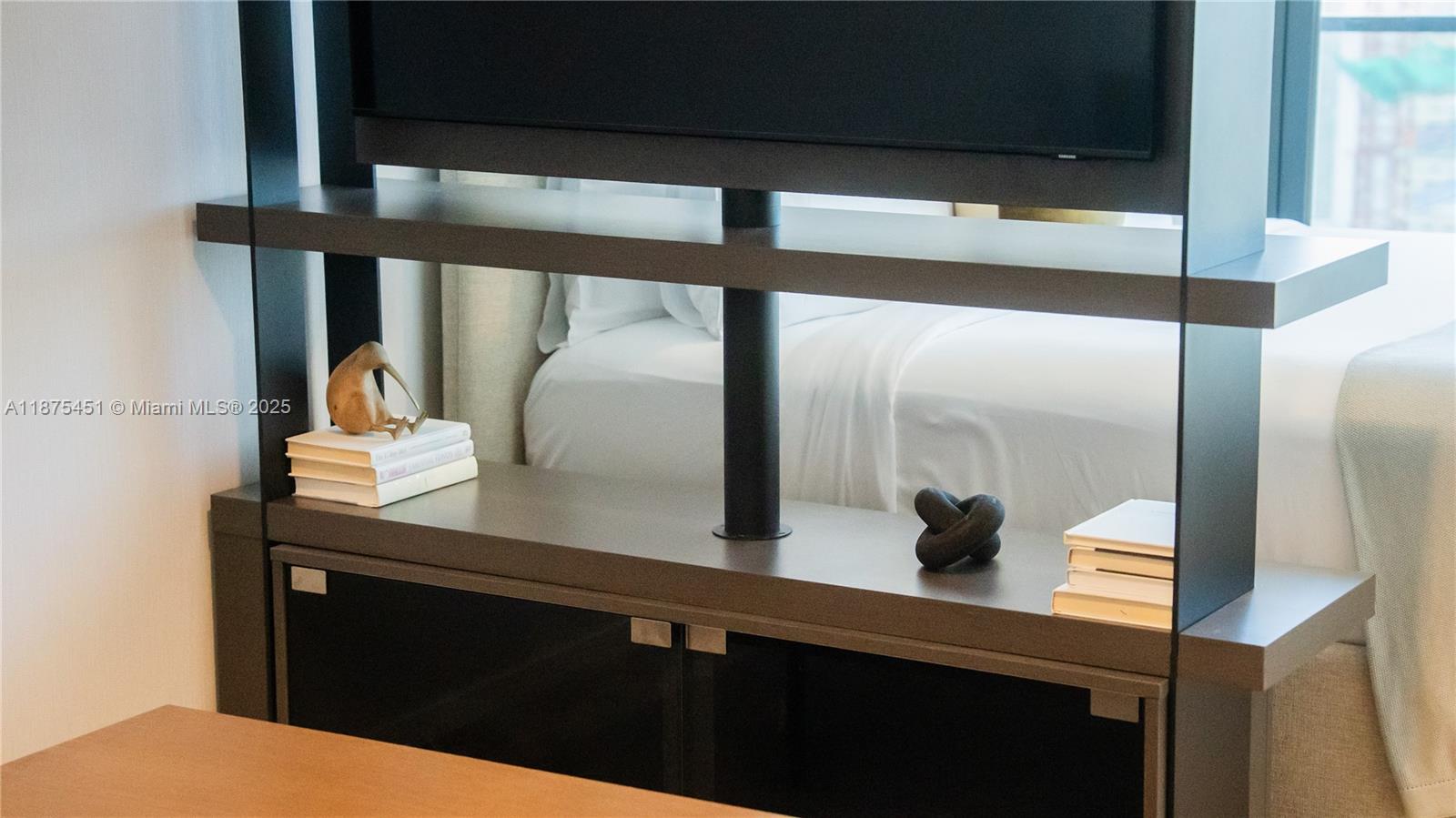 398 NE 5th St #3612, Miami FL 33132