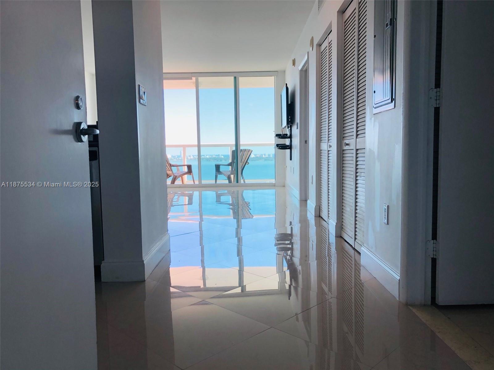 1800 N Bayshore Dr #3205, Miami FL 33132
