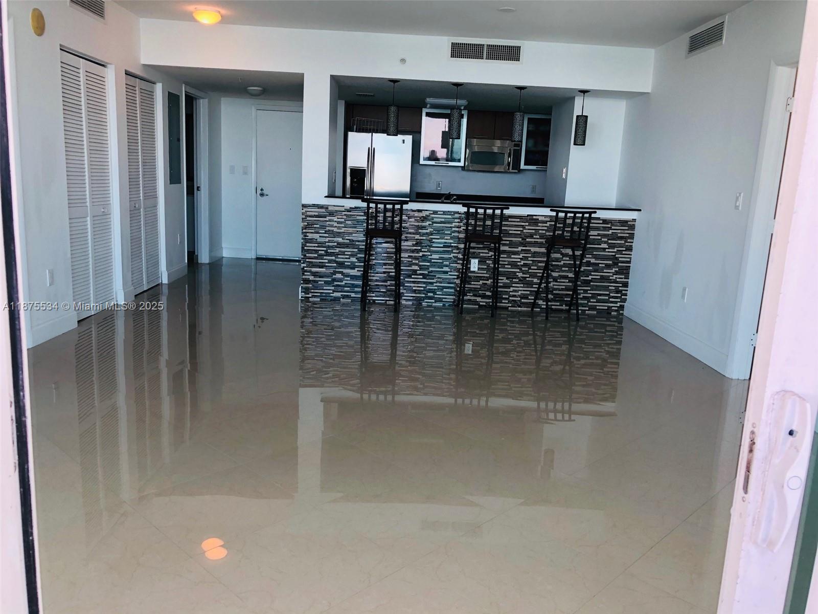1800 N Bayshore Dr #3205, Miami FL 33132