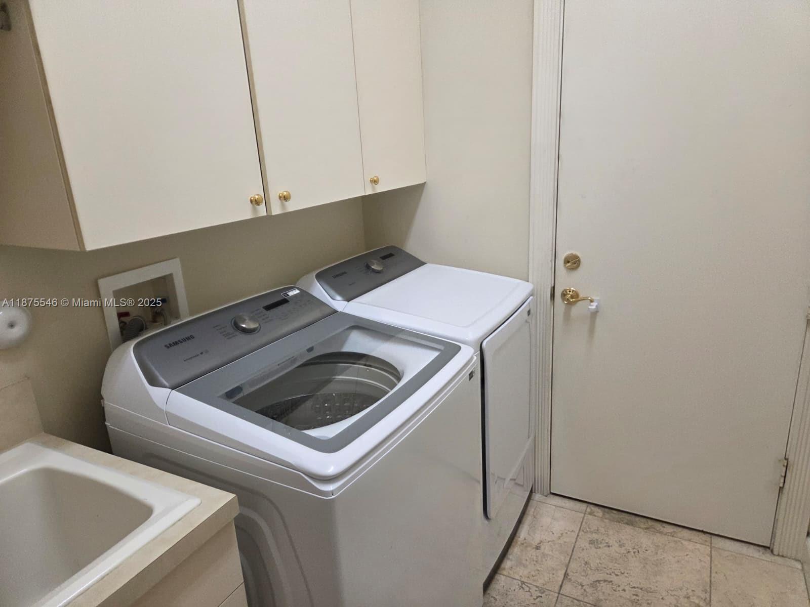 7030 Islegrove Pl, Boca Raton FL 33433