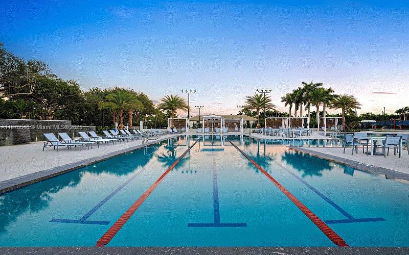 7030 Islegrove Pl, Boca Raton FL 33433