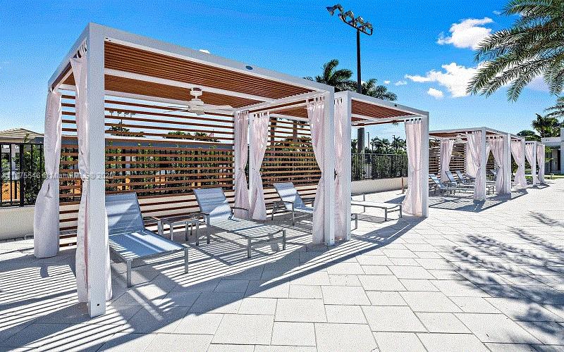 7030 Islegrove Pl, Boca Raton FL 33433